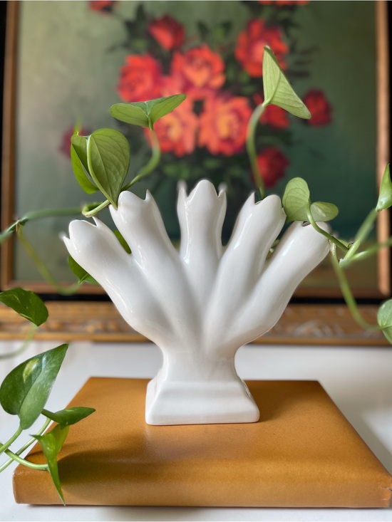Other - Elegant White Ceramic 5-Finger Tulipiere Vase